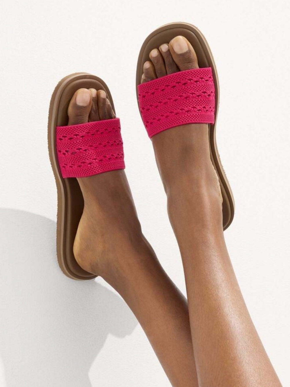 Rothy’s The Slide Rouge Crochet Women’s Sandals Size: 7.5